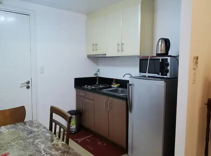 Apartment Staycation @150 Newport Pasay Manila
